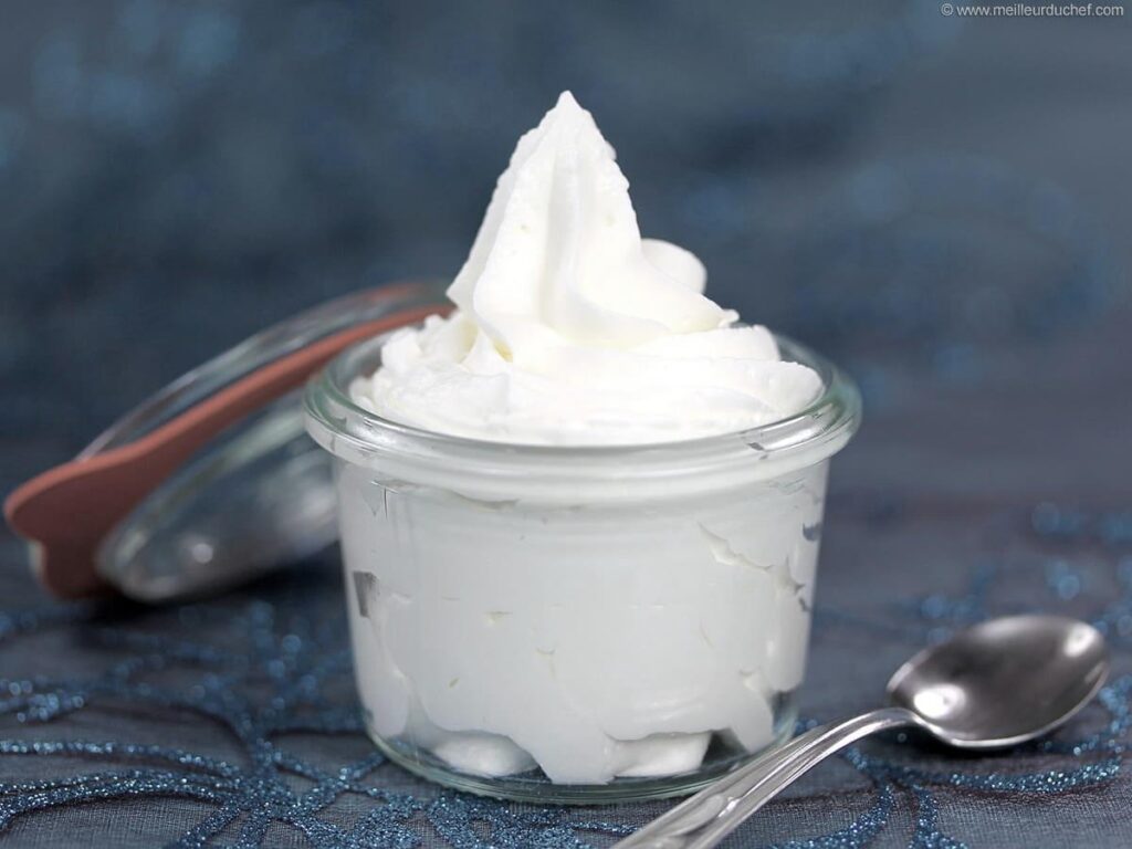 Comment faire une chantilly maison en 3 étapes faciles !