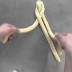 Apprendre à tresser une délicieuse brioche : les étapes pas à pas!